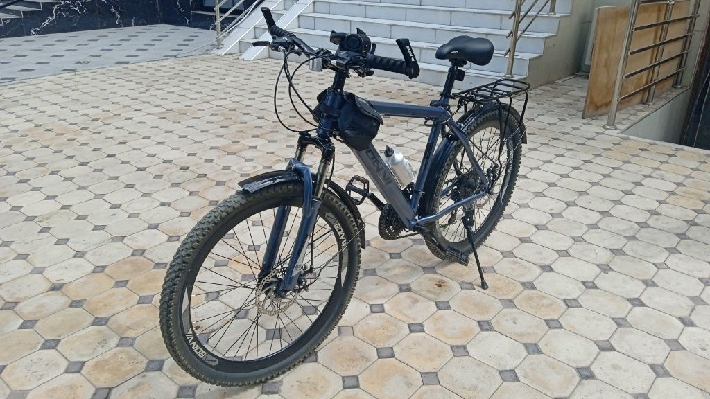 Velosiped sotiladi
