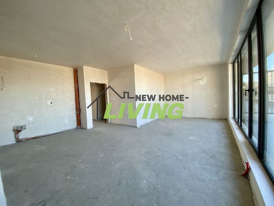 Продава се Тристаен апартамент в Пловдив, Тракия - 118 кв.м за 1572 €/кв.м - Снимка #1