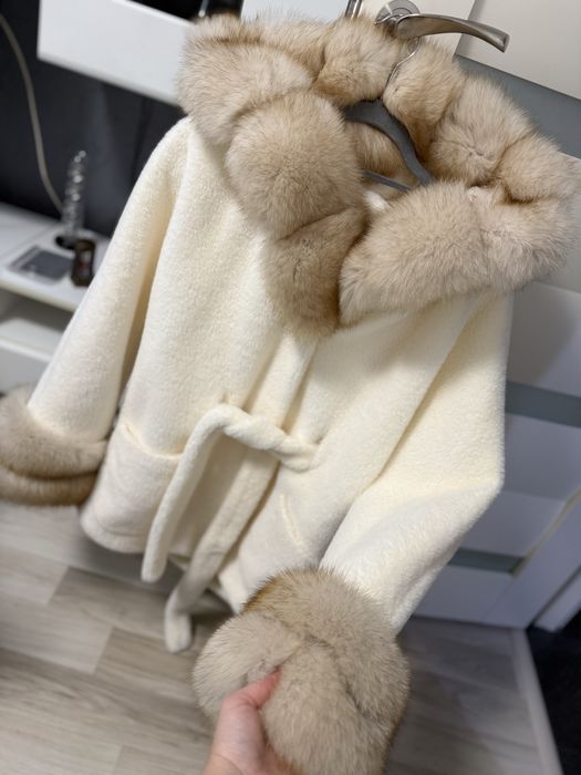 Palton alcantara și blană naturală