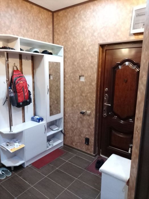 Ялангач. Кв-3ком ( Институт культуры) Академгородок