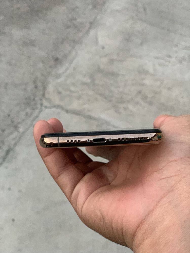 Iphone xs max ideal