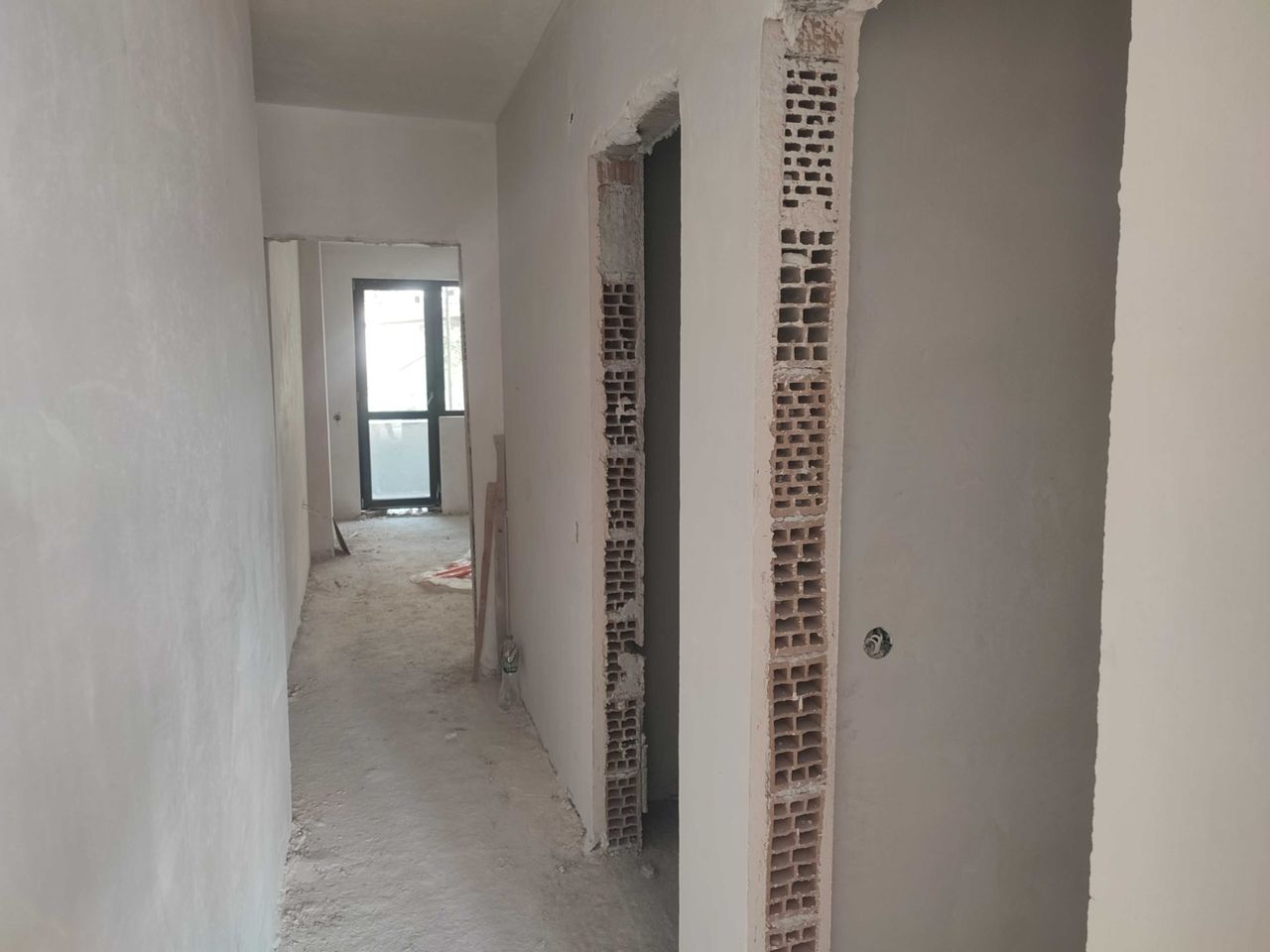 Продава се Тристаен апартамент в Търговище, Боровец - 111 кв.м за 924 €/кв.м - Снимка #12