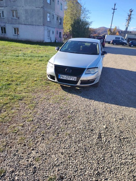 Vând pasat Berlin b6 an 2008 motor 1.9 dizel itp  deabea renoit asigur