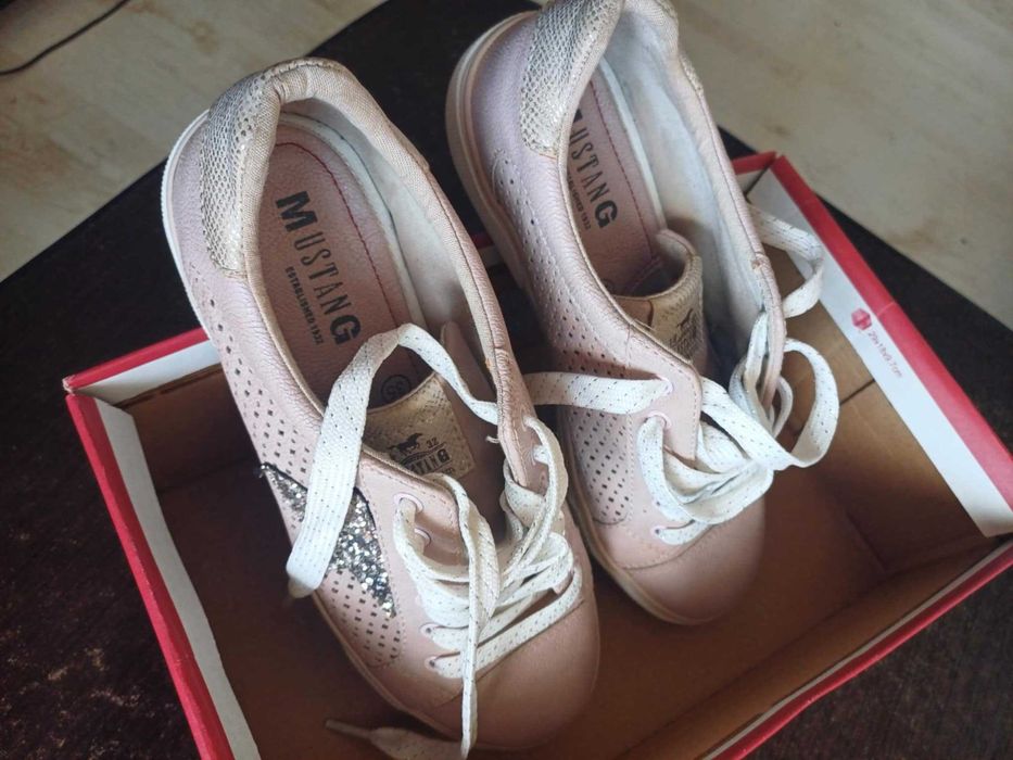 Pantofi sport masura 35