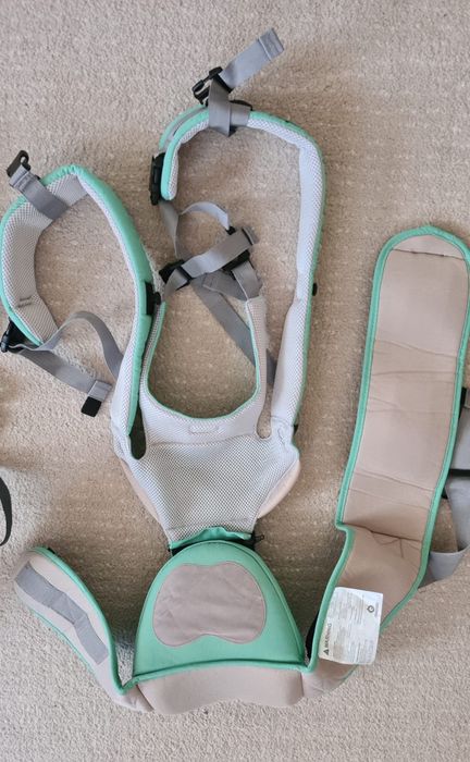 Vând pachet 2 marsupii Chicco myamaki Air și Aiebao.