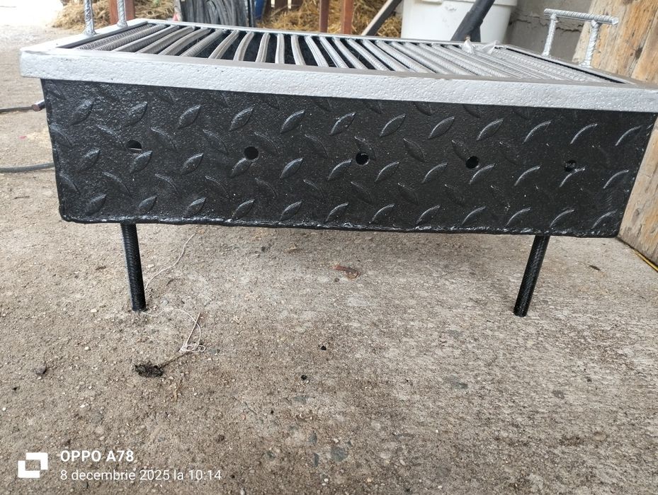 Grătar de vânzare.