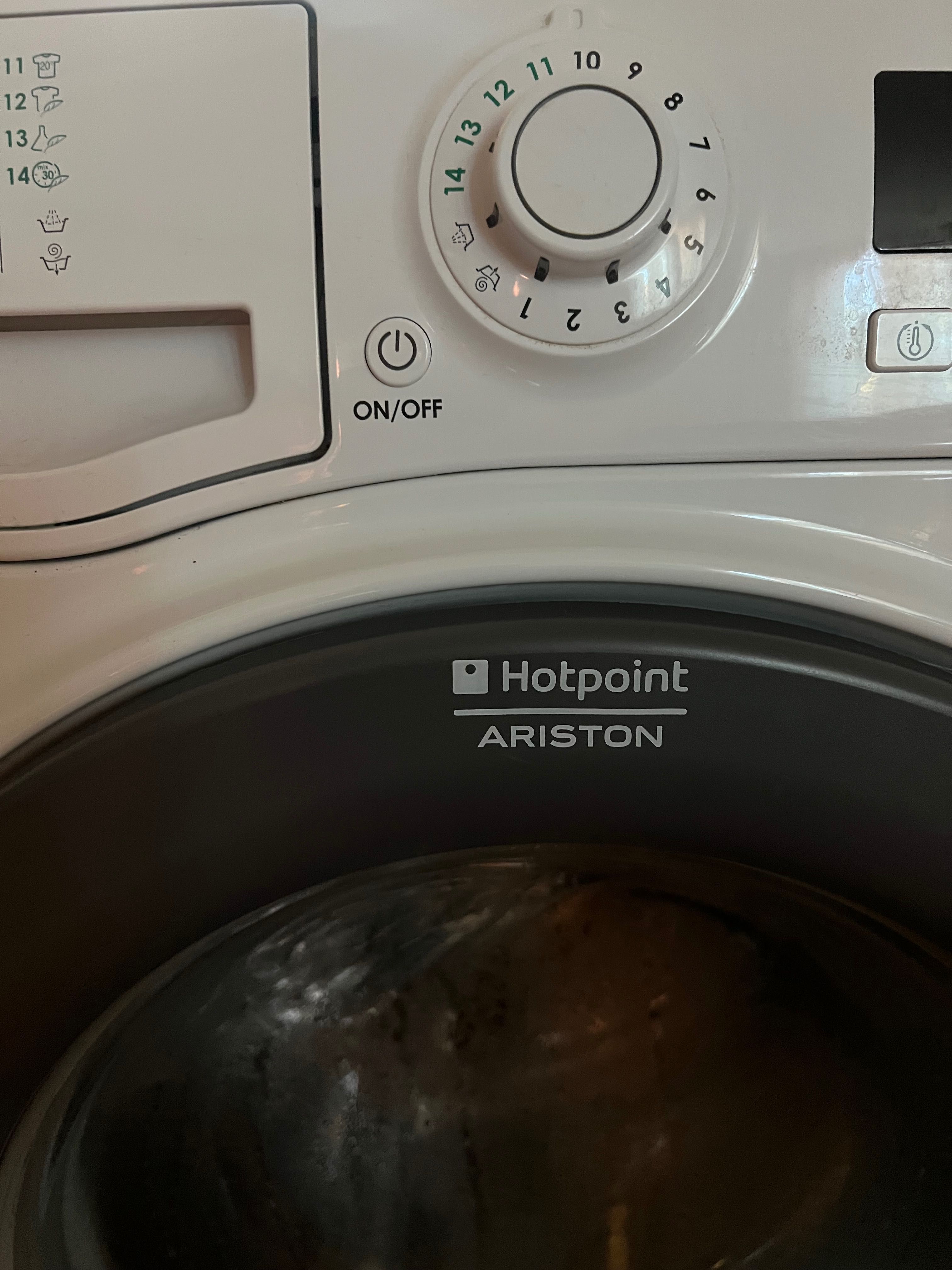 ARISTON Hotpoint 9кг А++