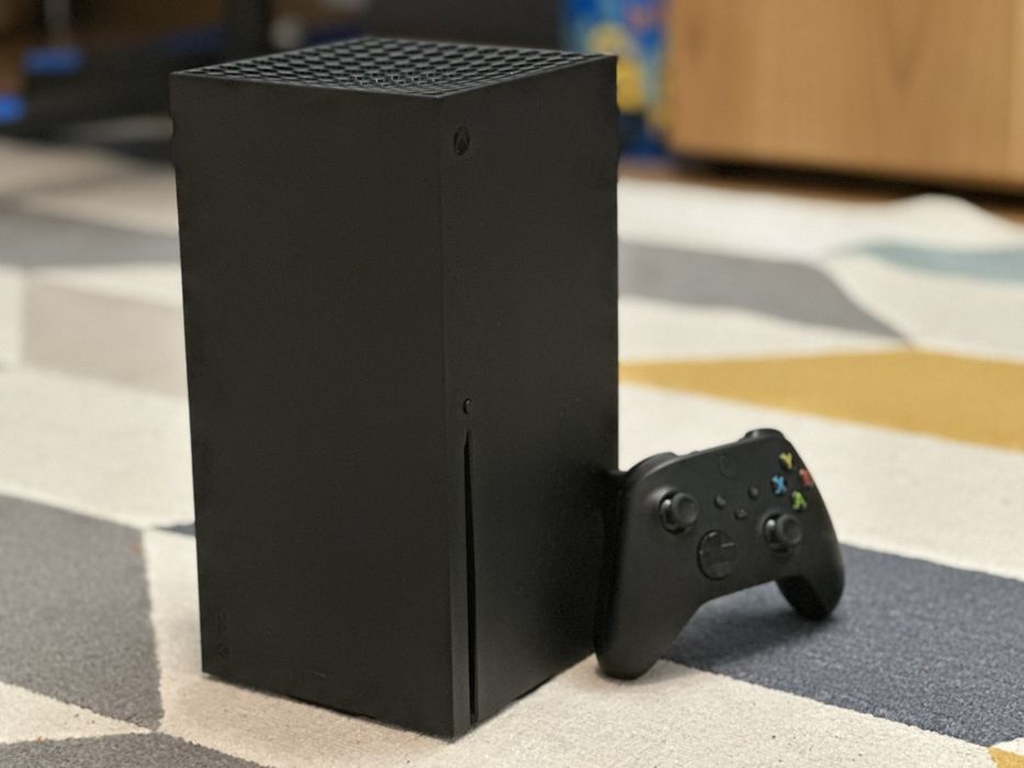 Game console XBOX SERIES X 1TB