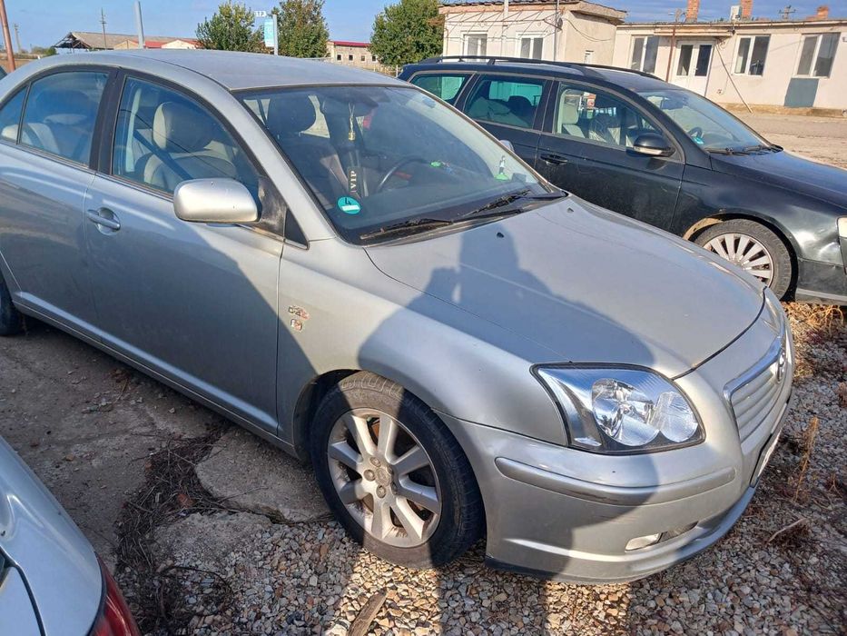 Vand Toyota Avensis II 2.0 D-4Diesel (116 CP), An 2004, 235000km