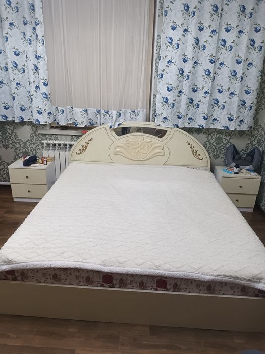 Мебель кровать бу