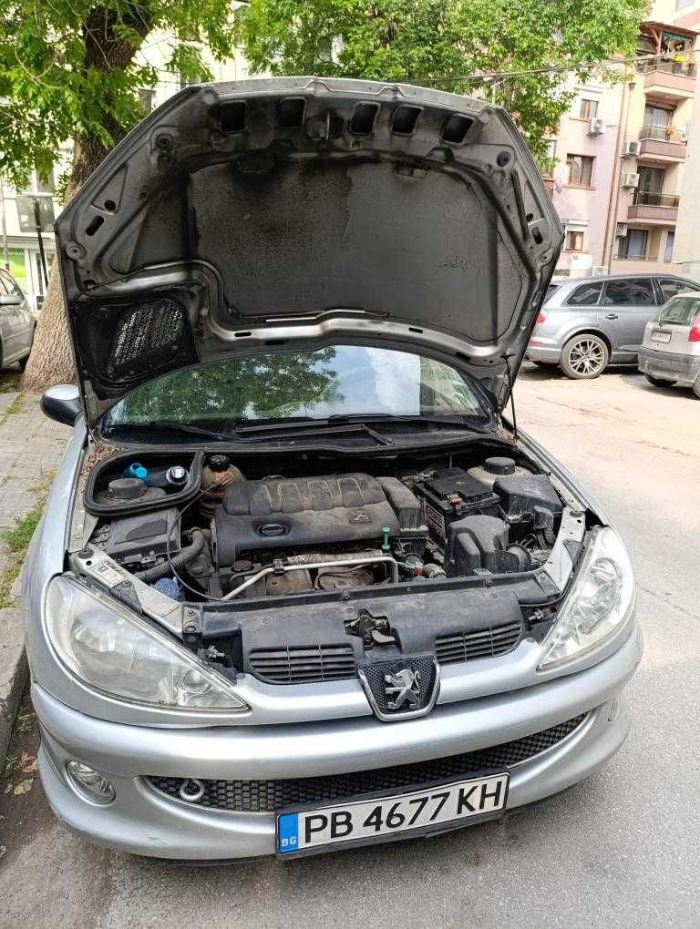 Peugeot 206 | Бензин | Климатик | Нов акумулатор | Нови гуми