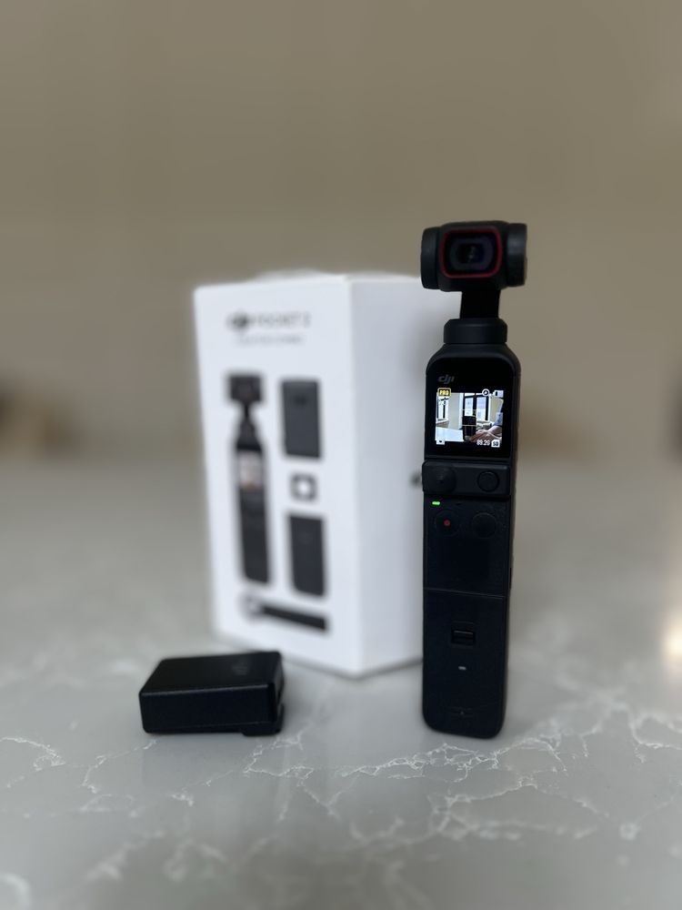 DJI Pocket 2 Creator Combo с микрофоном