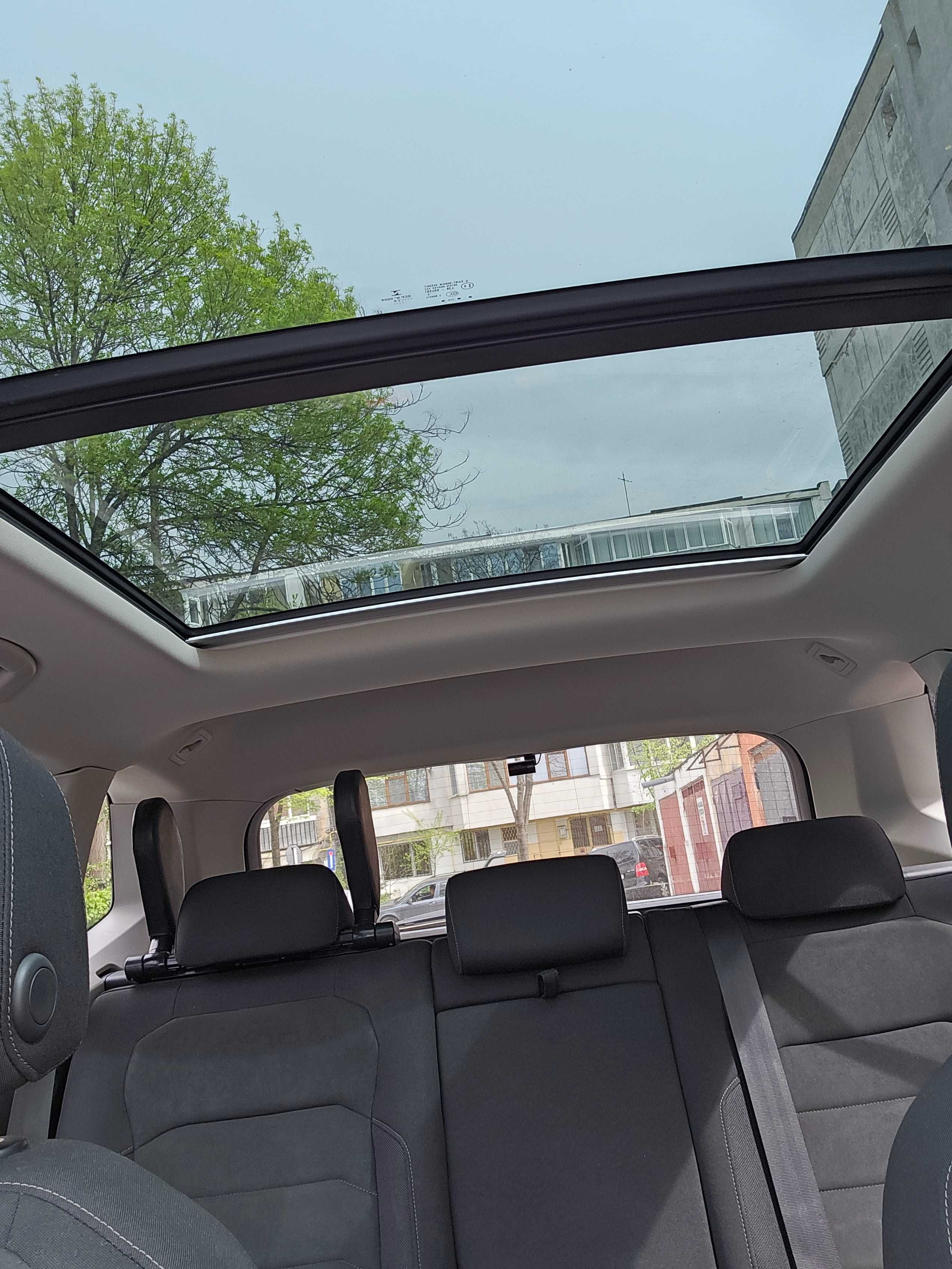 VW Tiguan Allspace 190 c.p. 5 locuri