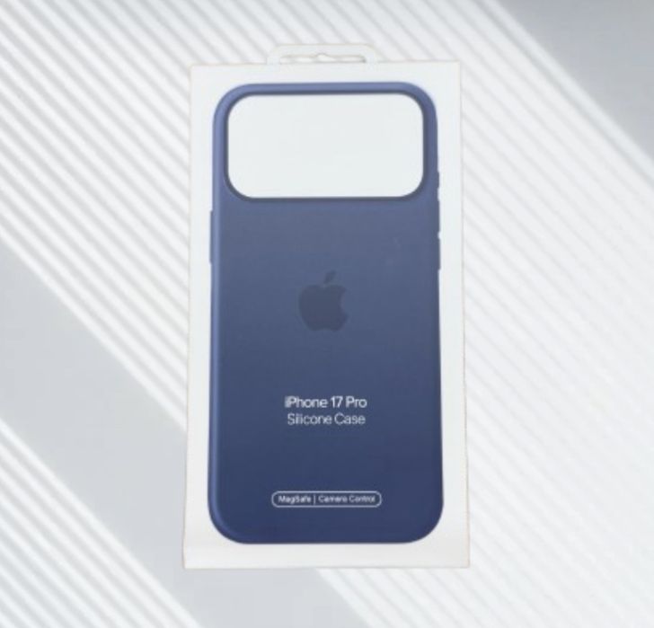 Husa iPhone 17 Pro Apple Silicon MagSafe Anchor Blue