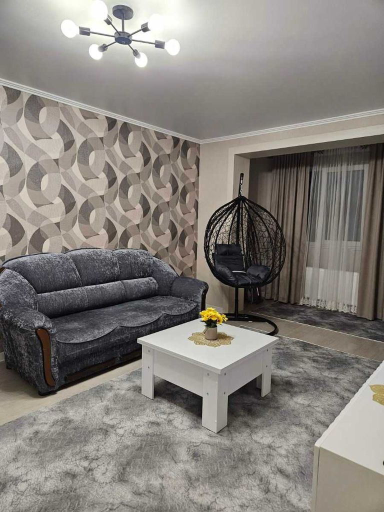 Дава се под наем Двустаен апартамент в София, Дружба 2 - 47 кв.м за 325 € - Снимка #2