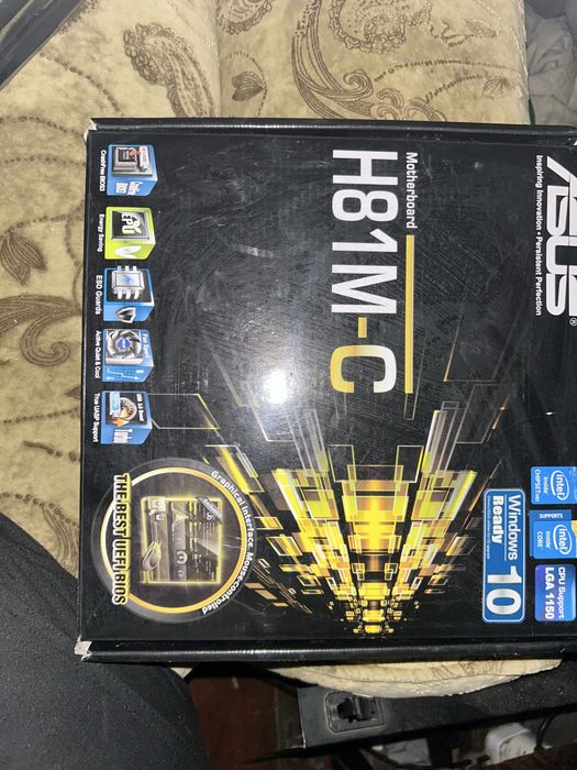 Продаю материнскую плату новая не разу не использывпласть