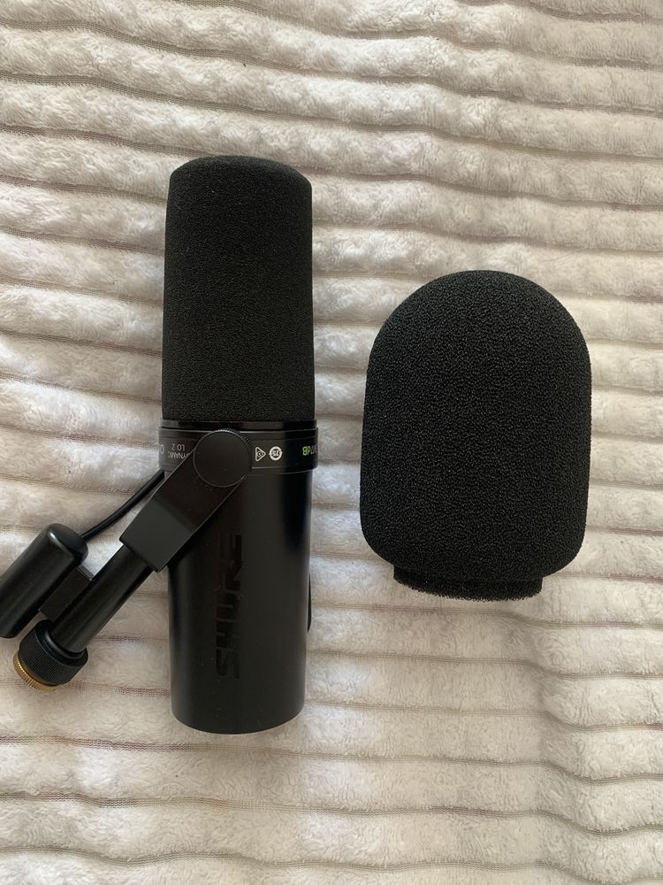 SHURE sm7DB, студийный микрофон