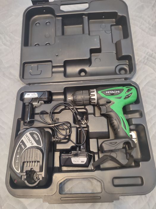 Японский шуруповёрт HITACHI