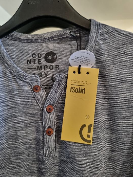 Bluza barbati "!Solid". Marimea M. Noua.