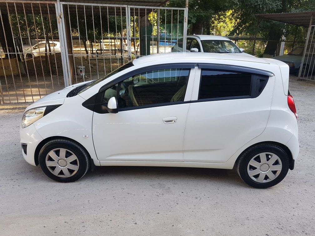 Продается автомобиль Спарк