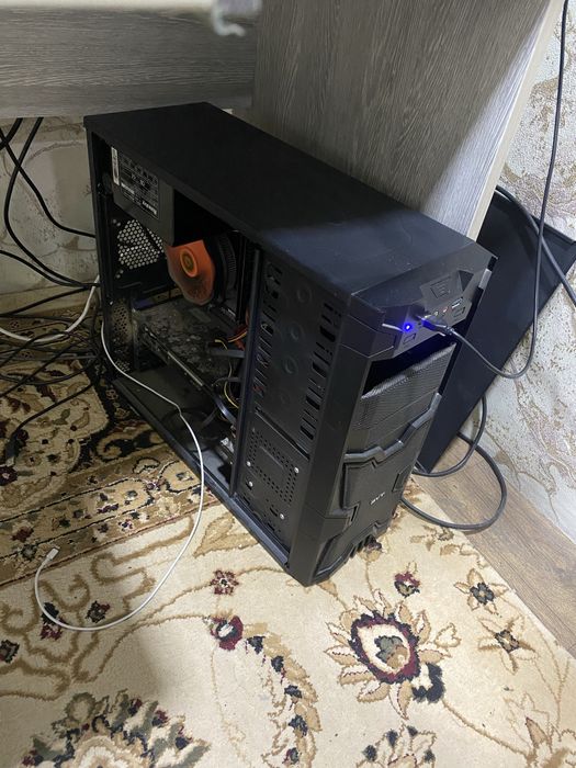 Tayyor studio sotiladi