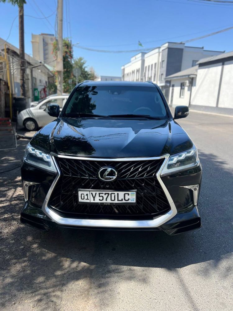 Lexus 570 full Sotiladi