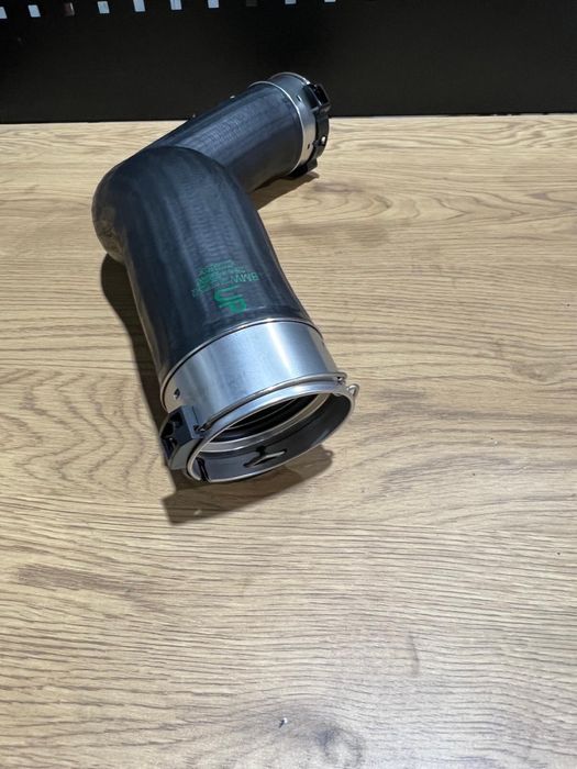 11618571025. Furtun turbo bmw motor B57