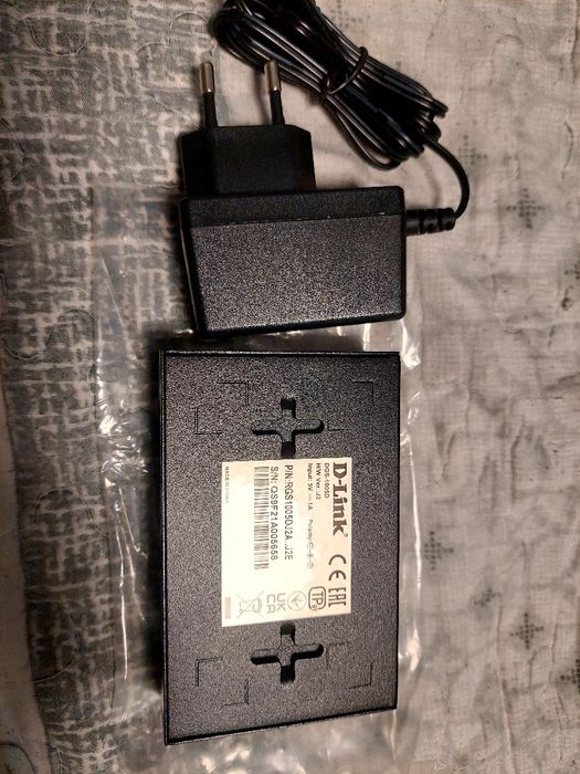 Камутатор D-Iink