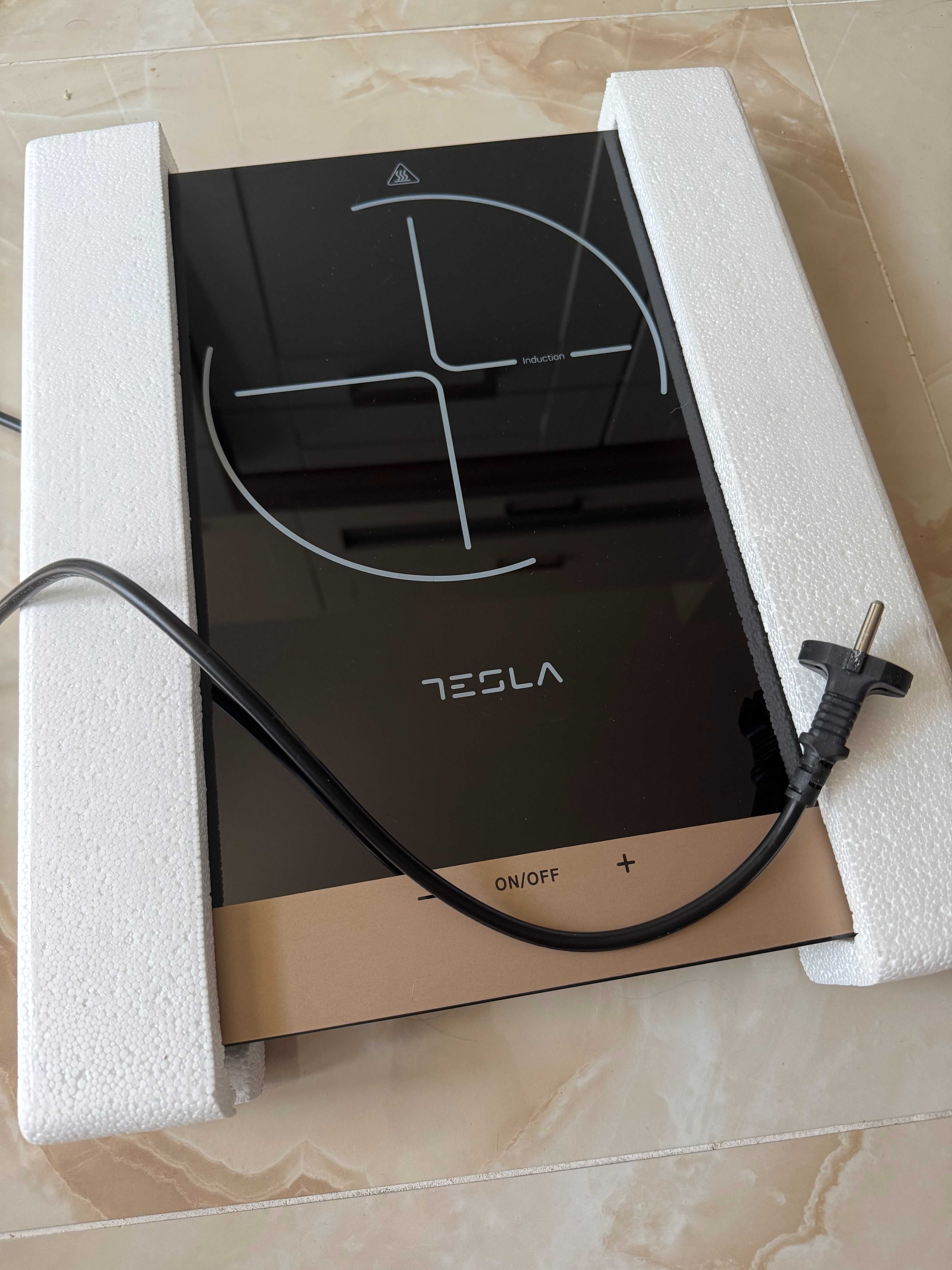 Plita portabila cu inductie Tesla