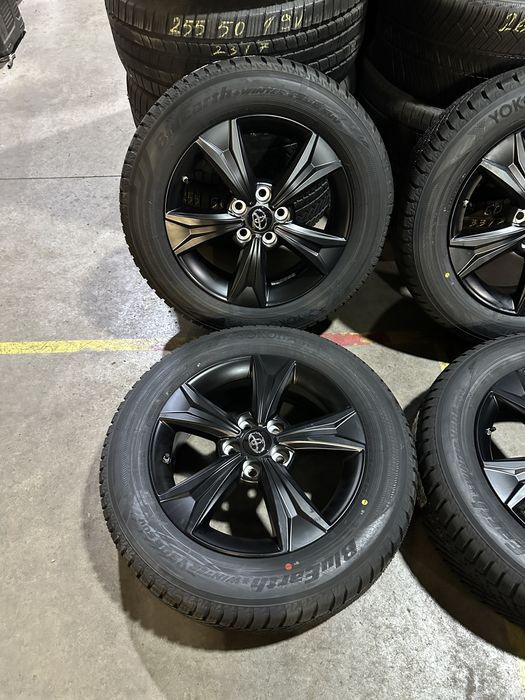 Jante Noi Originale Toyota 17 CHR, CH-R, Corrola Cross, Corrola, Lexus