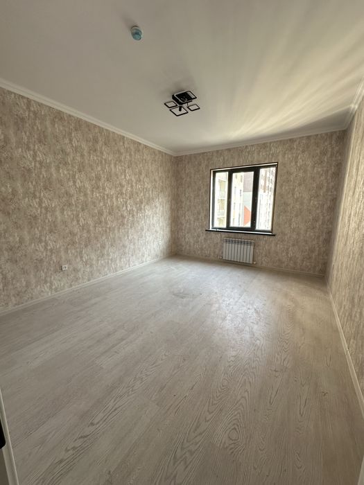 Продаётся срочно в ЖК Урикзар резидинт 75.3кв