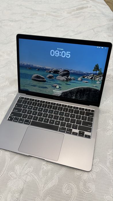 Macbook Air M1 8/256
