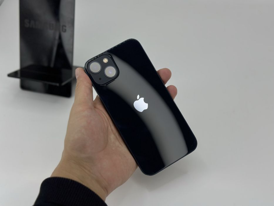 Телефон Apple 13 128 Gb