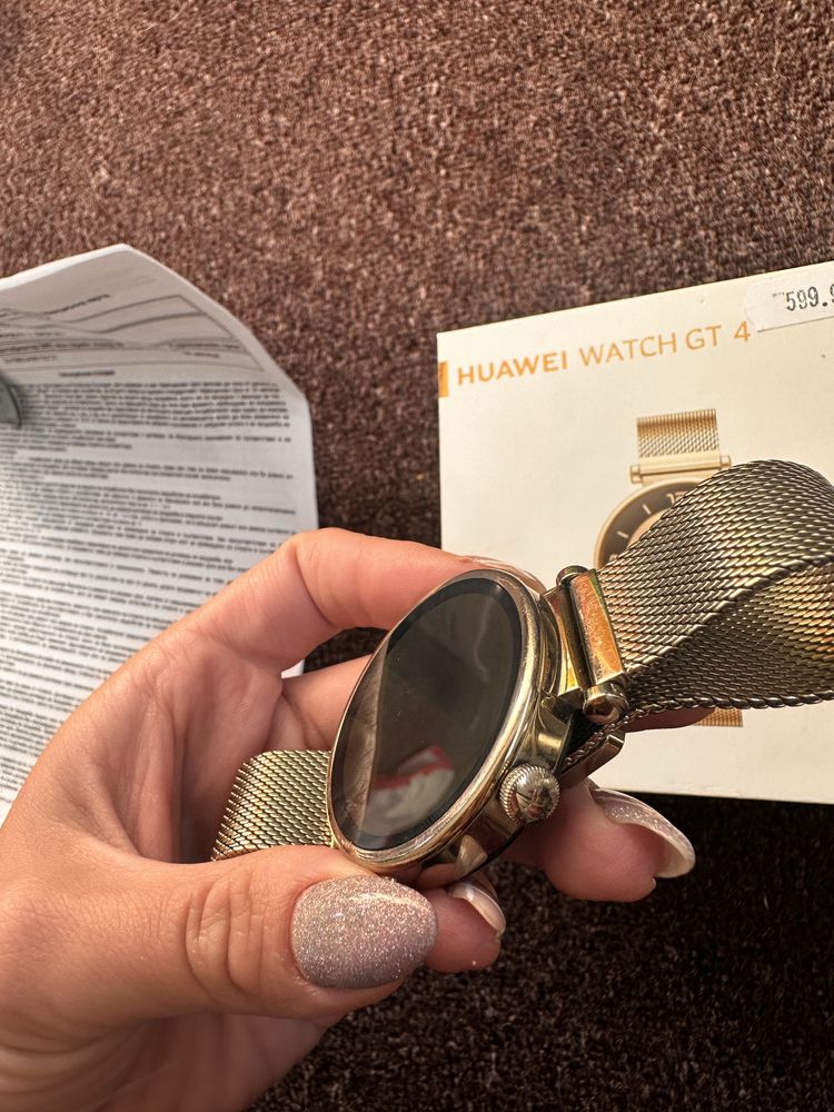 Смарт часовник **HUAWEI WATCH GT 4**