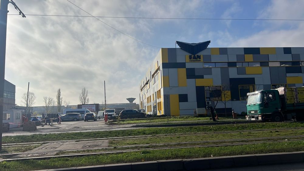 Vanzare hala 5.000 mp, teren 25.000 mp