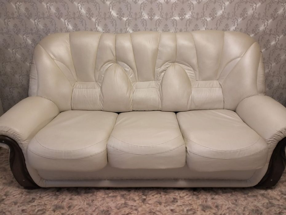 Диван с креслами