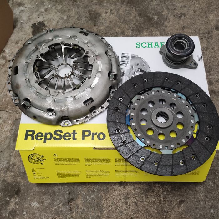 Vând kit ambreiaj fara volanta cod motor D5204T2