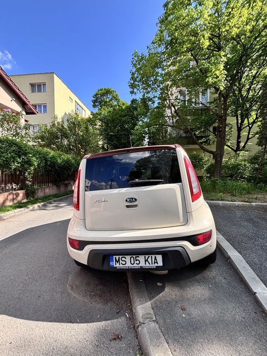 Vând Kia Soul 2014