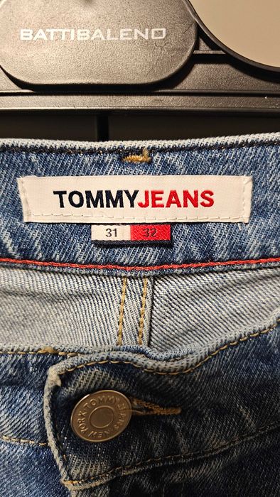 Дамски дънки Tommy Jeans