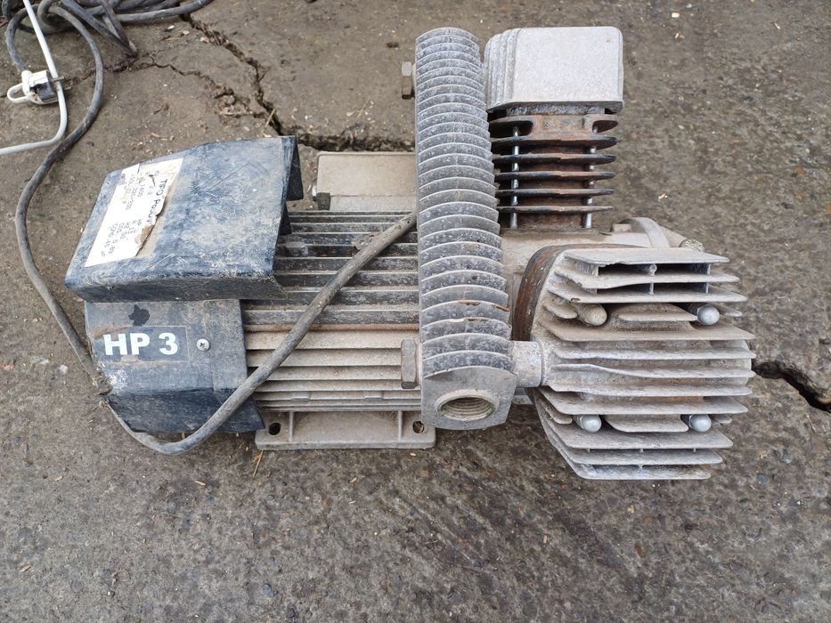 Compresor 2 pistoane.