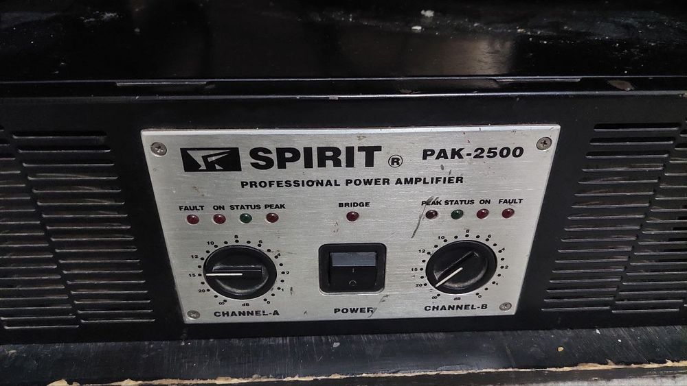 Spirit 2500 + 2 kolonka 18 dyum Piauvdi