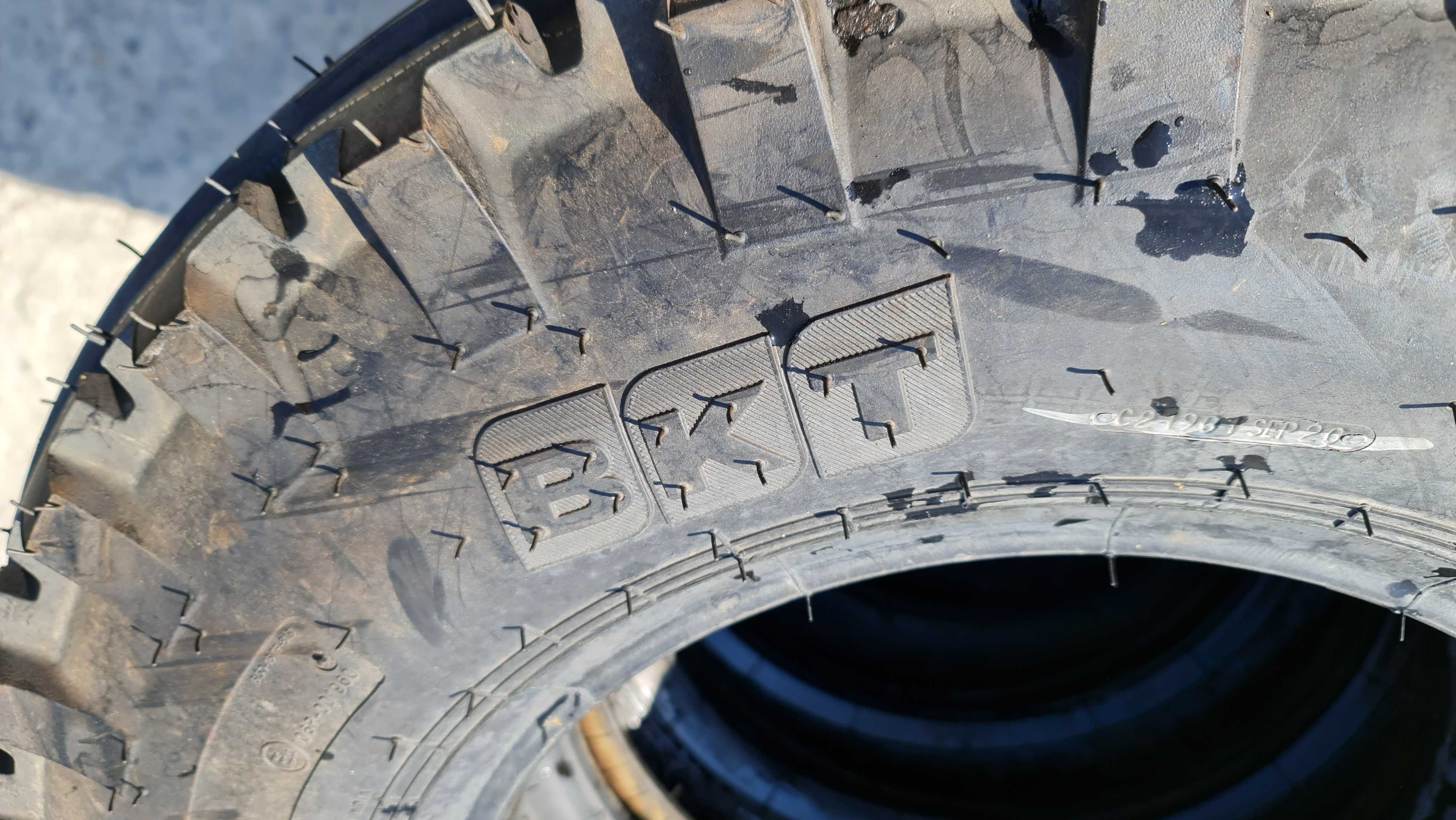Anvelope noi 6.50-16 marca BKT cu 6PLY cauciucuri pentru TRACTOR fata