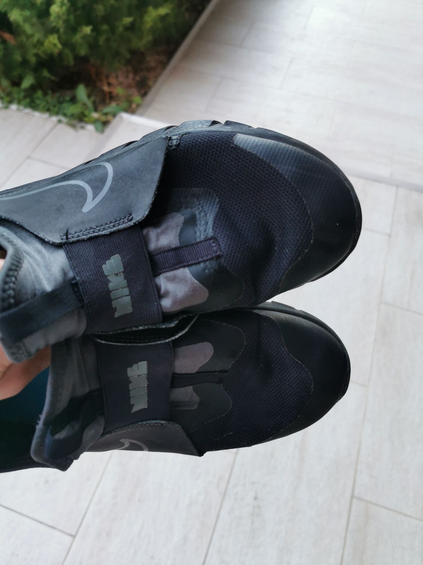 Nike маратонки 39