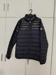 Geacă Moncler mărimea 3 XL