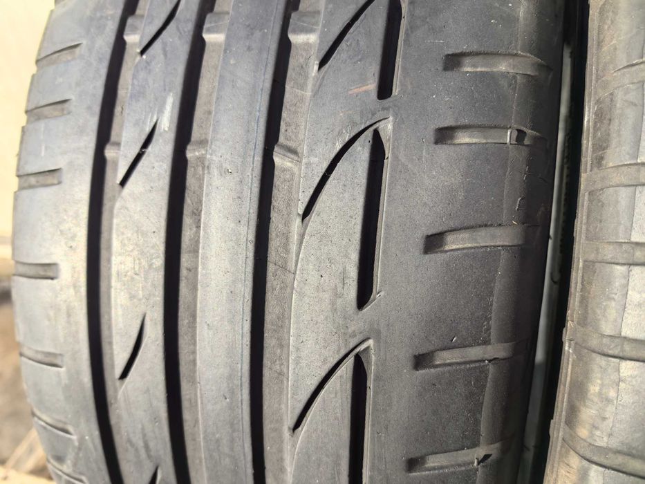 225/45/17 Бриджстоун ДОТ 2015 г