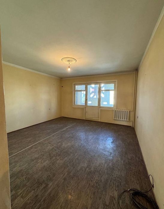 Квартира на Себзар -Мечеть 3/4/9 общ пл 72м  ,разделка