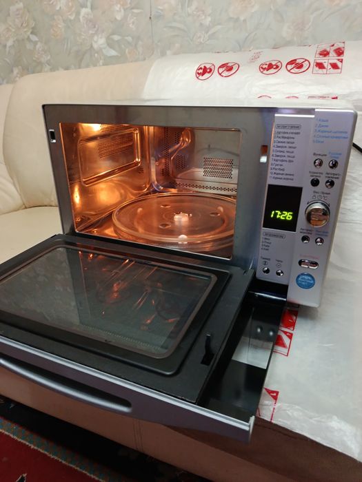 Микроволновая печь LG.Большая.3в1:микроволны+гриль+конвекция.Оригинал.