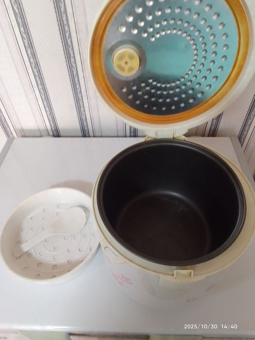 Продам мультиварку