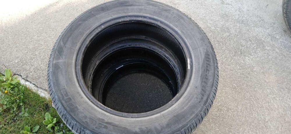 Автомобилни гуми