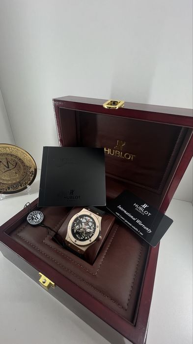 часы HUBLOT, механические